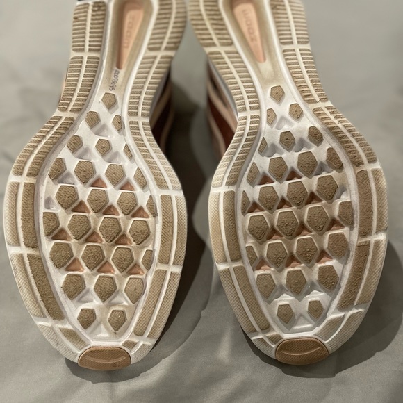 Womens Nike zoom running shoes - Picture 6 of 6